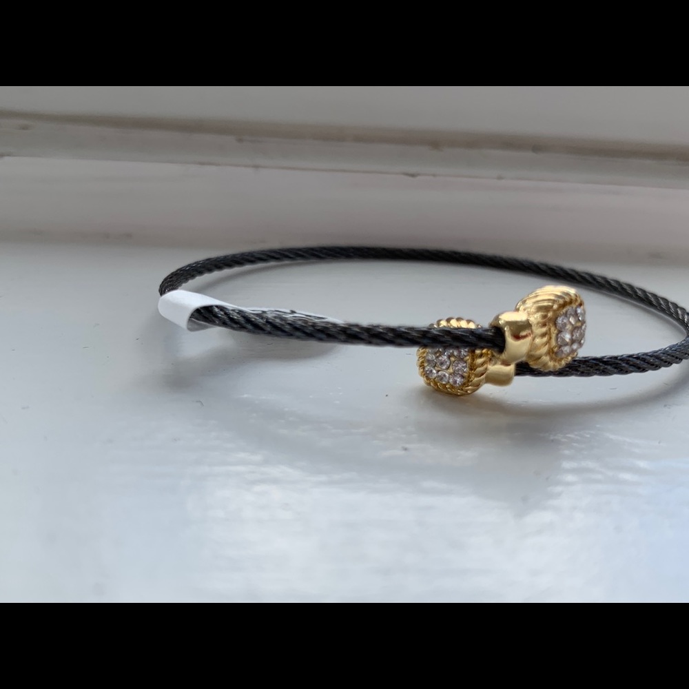 Bangle - Picture 6 of 6